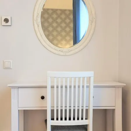 Apartment Koidula - Spacios 1-bedroom Apartment, Free Parking & Self Check-in *